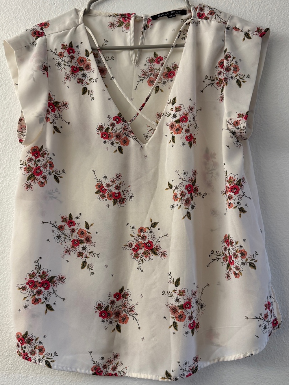 Sweet Rain Cream Blouse with Red & Pink Floral Print